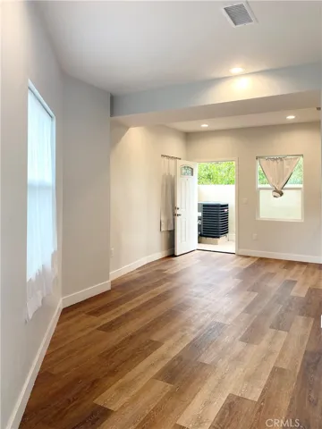 300 E Alhambra Road F, Alhambra, California 91801