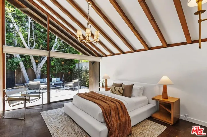 Downstairs Guest Bedroom with