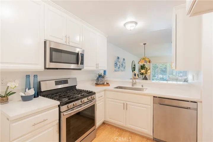 400 Orange Blossom 127, Irvine, California 92618