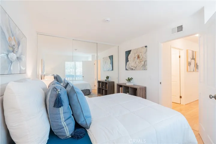 400 Orange Blossom 127, Irvine, California 92618
