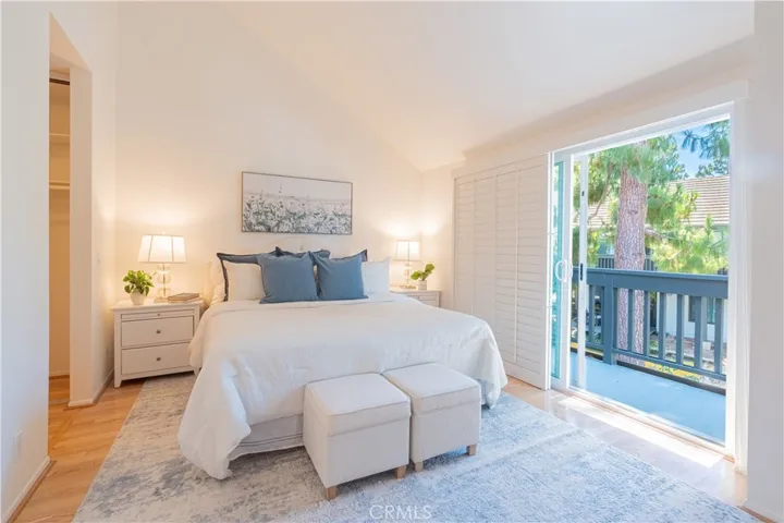 400 Orange Blossom 127, Irvine, California 92618