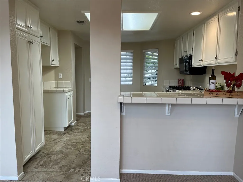 Bar between dining and kitchen