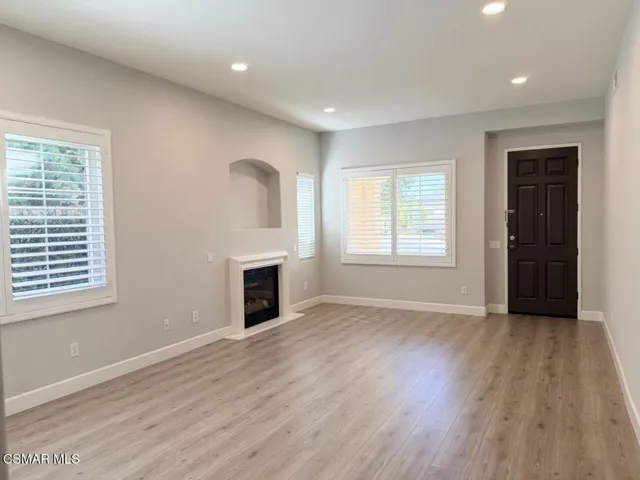 Living Room/Dining Room