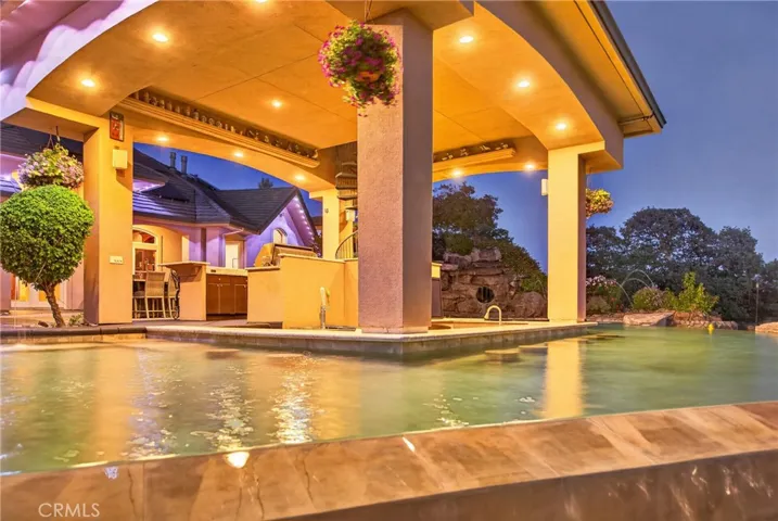 25 Horizon Point Court, Chico, California 95928