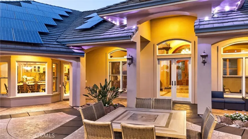25 Horizon Point Court, Chico, California 95928