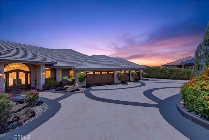 25 Horizon Point Court, Chico, California 95928