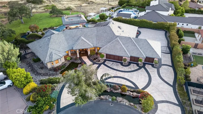 25 Horizon Point Court, Chico, California 95928