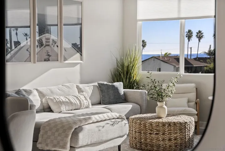 1105 S Cleveland 206, Oceanside, California 92054