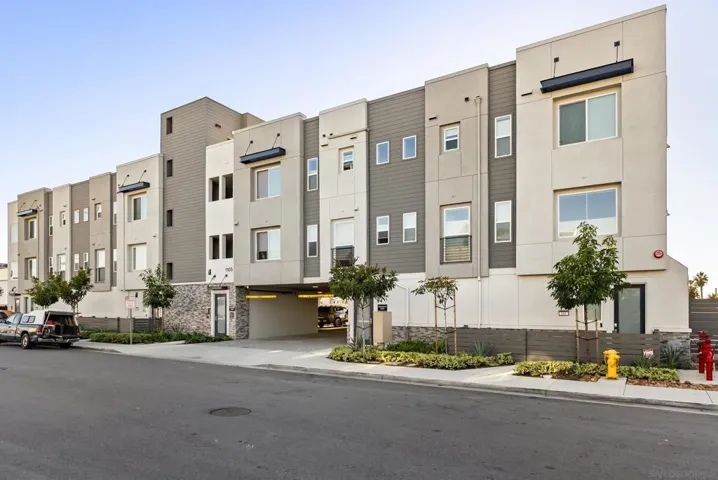 1105 S Cleveland 206, Oceanside, California 92054