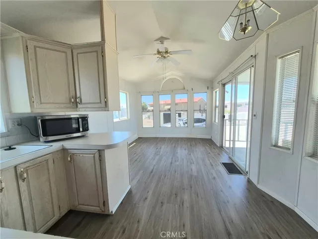 1295 106 S Cawston Avenue #106, Hemet, California 92545
