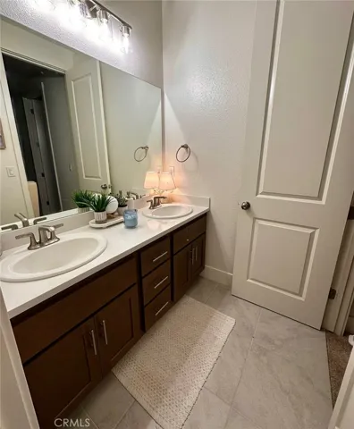 1104 Sunridge, Hollister, California 95023