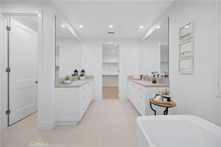 139 Sunnyslope, Irvine, California 92618