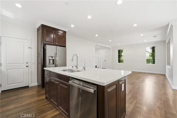 64 Maple Ash, Irvine, California 92620