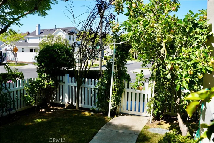 2 Mill Ridge, Ladera Ranch, California 92694