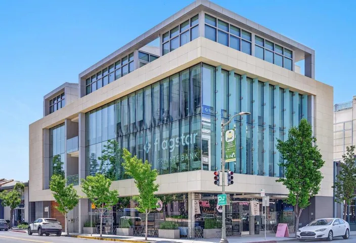 640 Waverley Street, Palo Alto, California 94301