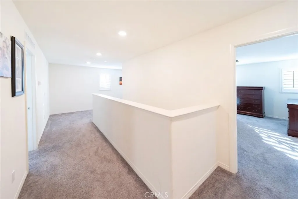 2nd floor landing