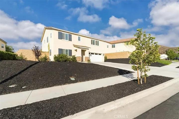 32078 Rambling Court, Winchester, California 92596