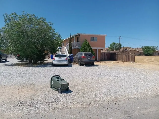 20365 Broken Bow, Apple Valley, California 92307