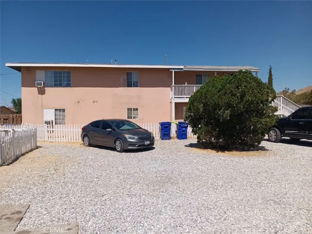 20365 Broken Bow, Apple Valley, California 92307