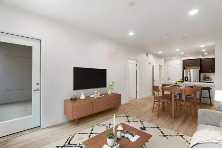 1853 Almaden Road 108, San Jose, California 95125