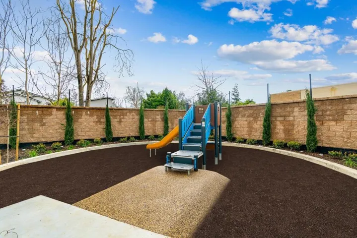 1853 Almaden Road 509, San Jose, California 95125