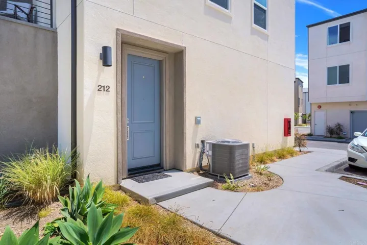 5406 Beach Bluff Lane 212, San Diego, California 92154