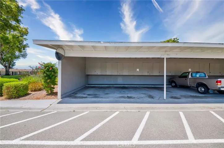 1 parking carport