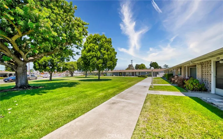 13660 Annandale Drive 23 H, Seal Beach, California 90740
