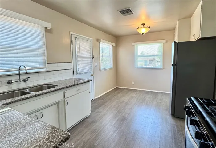 240 N Shamrock Avenue, Monrovia, California 91016