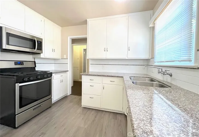 240 N Shamrock Avenue, Monrovia, California 91016