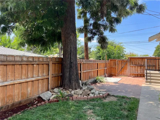 240 N Shamrock Avenue, Monrovia, California 91016