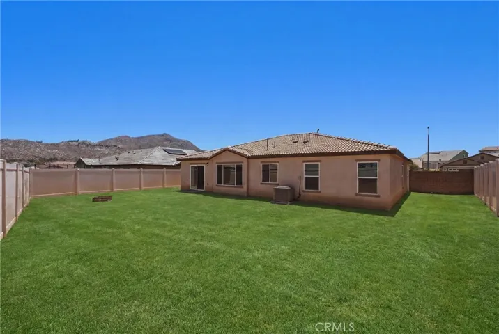 THIS IMAGE IS AI EDITED TO LOOK WITH GRASS