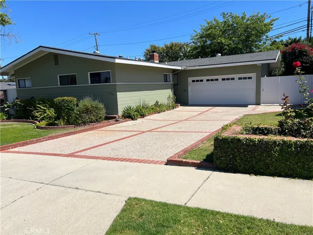 1832 Santa Rena, Rancho Palos Verdes, California 90275