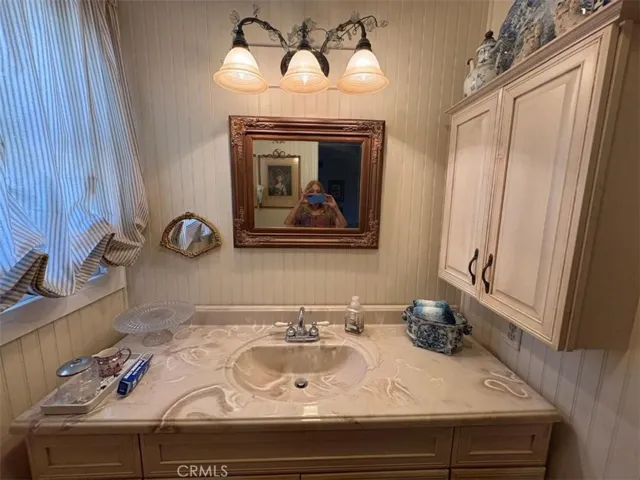 221 E Elwood, Glendora, California 91741