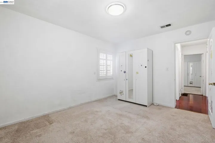 2043 Reynolds St, San Leandro, California 94577