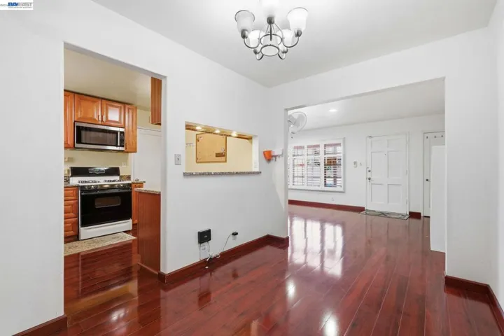 2043 Reynolds St, San Leandro, California 94577