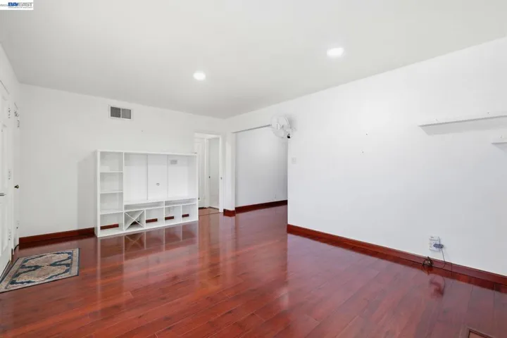 2043 Reynolds St, San Leandro, California 94577