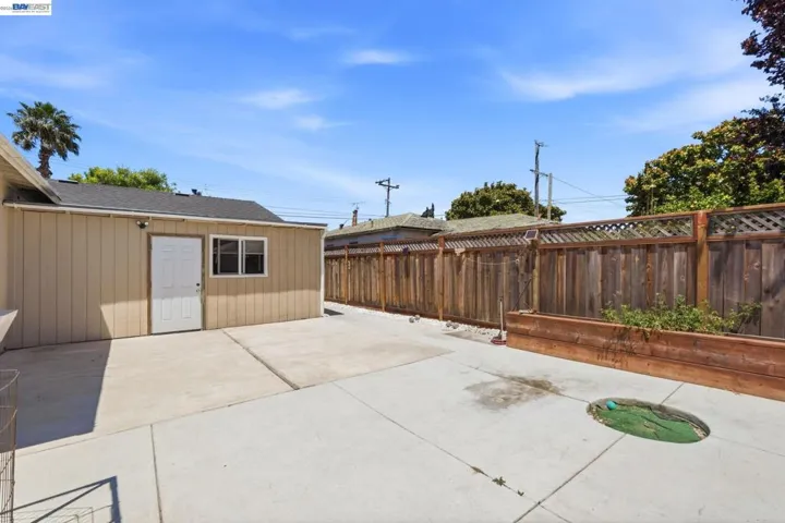 2043 Reynolds St, San Leandro, California 94577