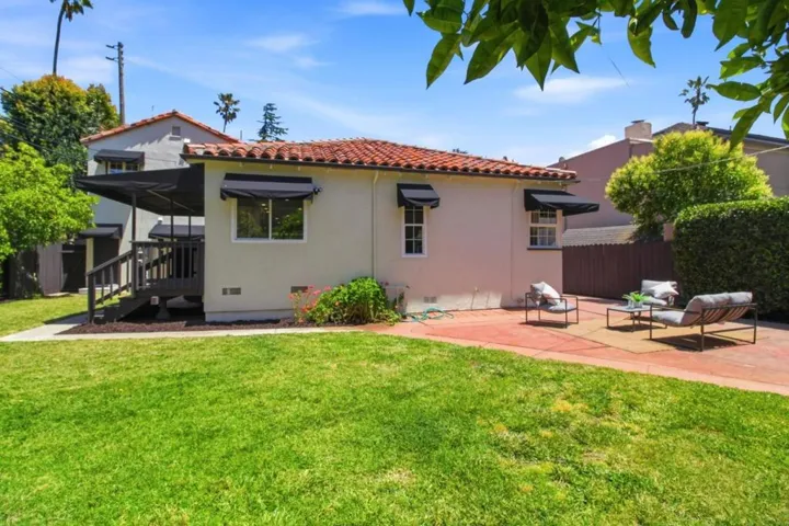 1114 Palm Avenue, San Mateo, California 94401