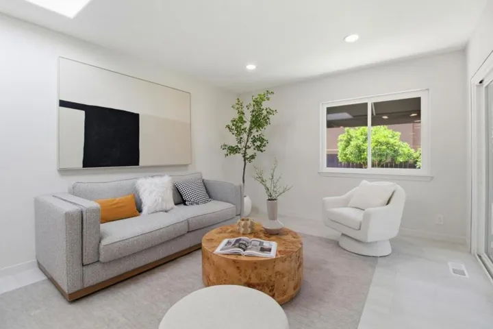 1114 Palm Avenue, San Mateo, California 94401