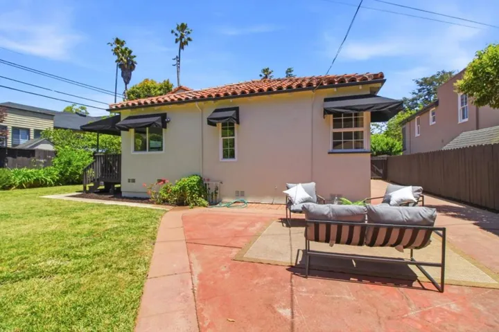 1114 Palm Avenue, San Mateo, California 94401
