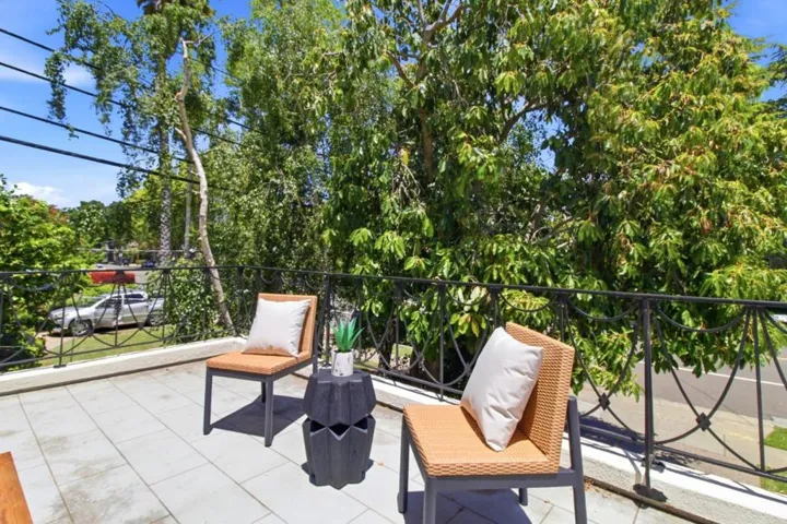 1114 Palm Avenue, San Mateo, California 94401