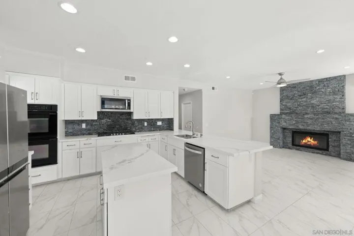 1068 Pacific Hill St, Chula Vista, California 91911