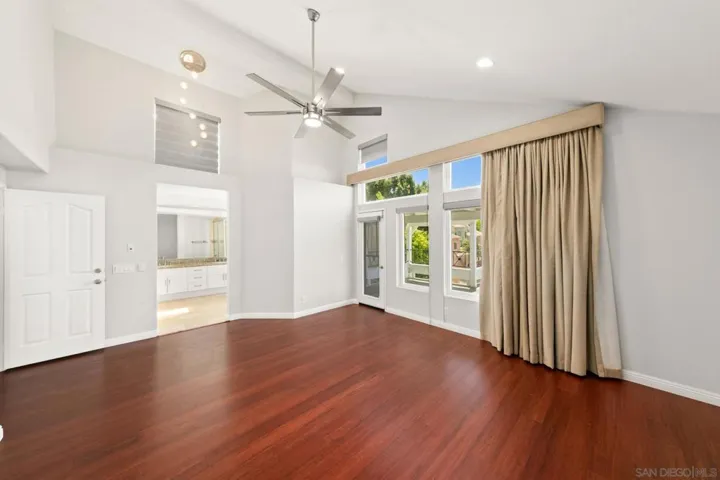 1068 Pacific Hill St, Chula Vista, California 91911