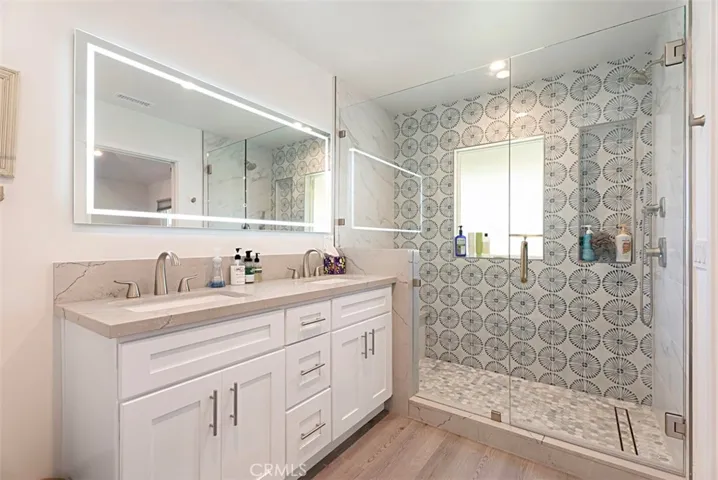 108 Blue Lagoon, Laguna Beach, California 92651