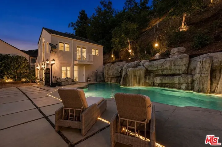 1174 Coldwater Canyon Drive, Beverly Hills, California 90210