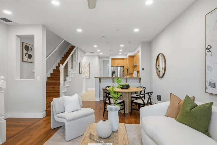 4245 Rickeys Way D, Palo Alto, California 94306