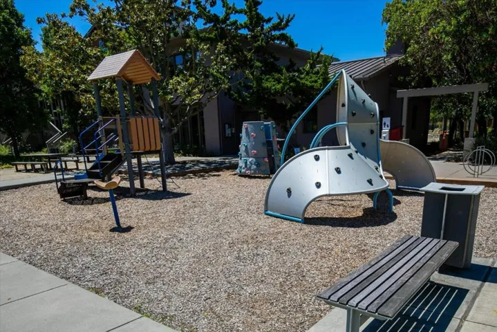4245 Rickeys Way D, Palo Alto, California 94306