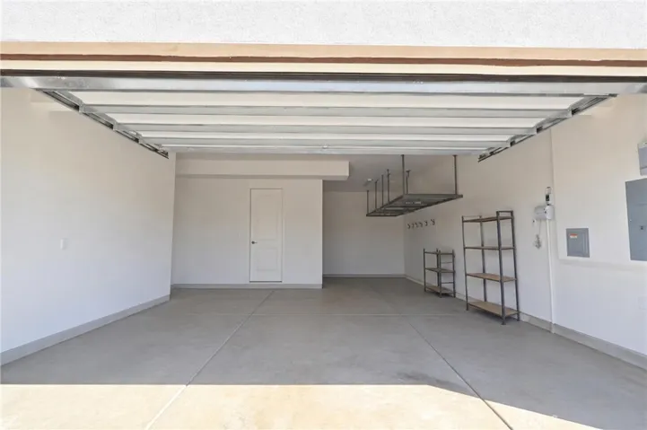 3 Car Tandem Garage