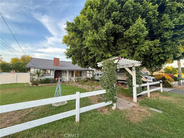 3479 Hoover Street, Riverside, California 92504
